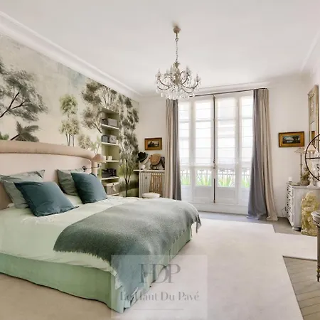 Duplex Trocadero, 4 Chambres, 300m2