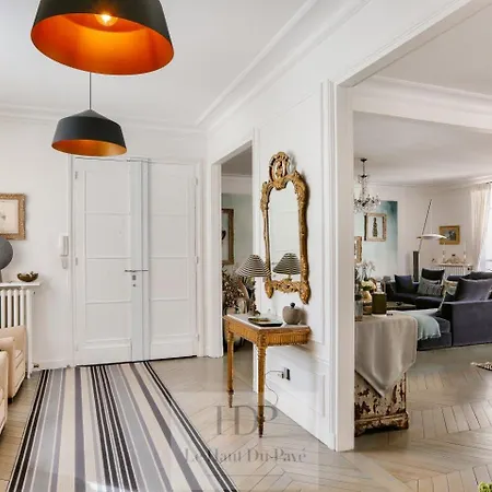 Appartement Duplex Trocadero, 4 Chambres, 300m2