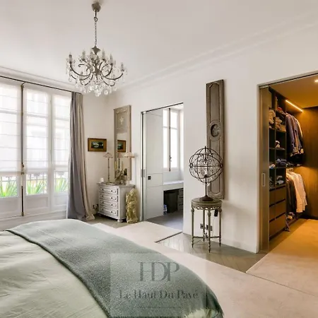 Duplex Trocadero, 4 Chambres, 300m2 *